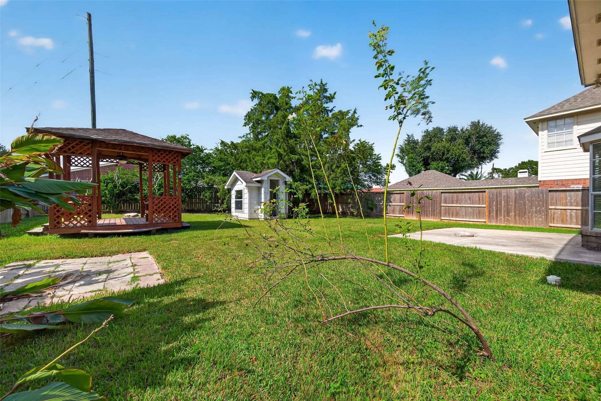 1207 Green Knoll Drive, Sugar Land, TX 77479 1207 Green Knoll Drive, Sugar Land, TX 77479