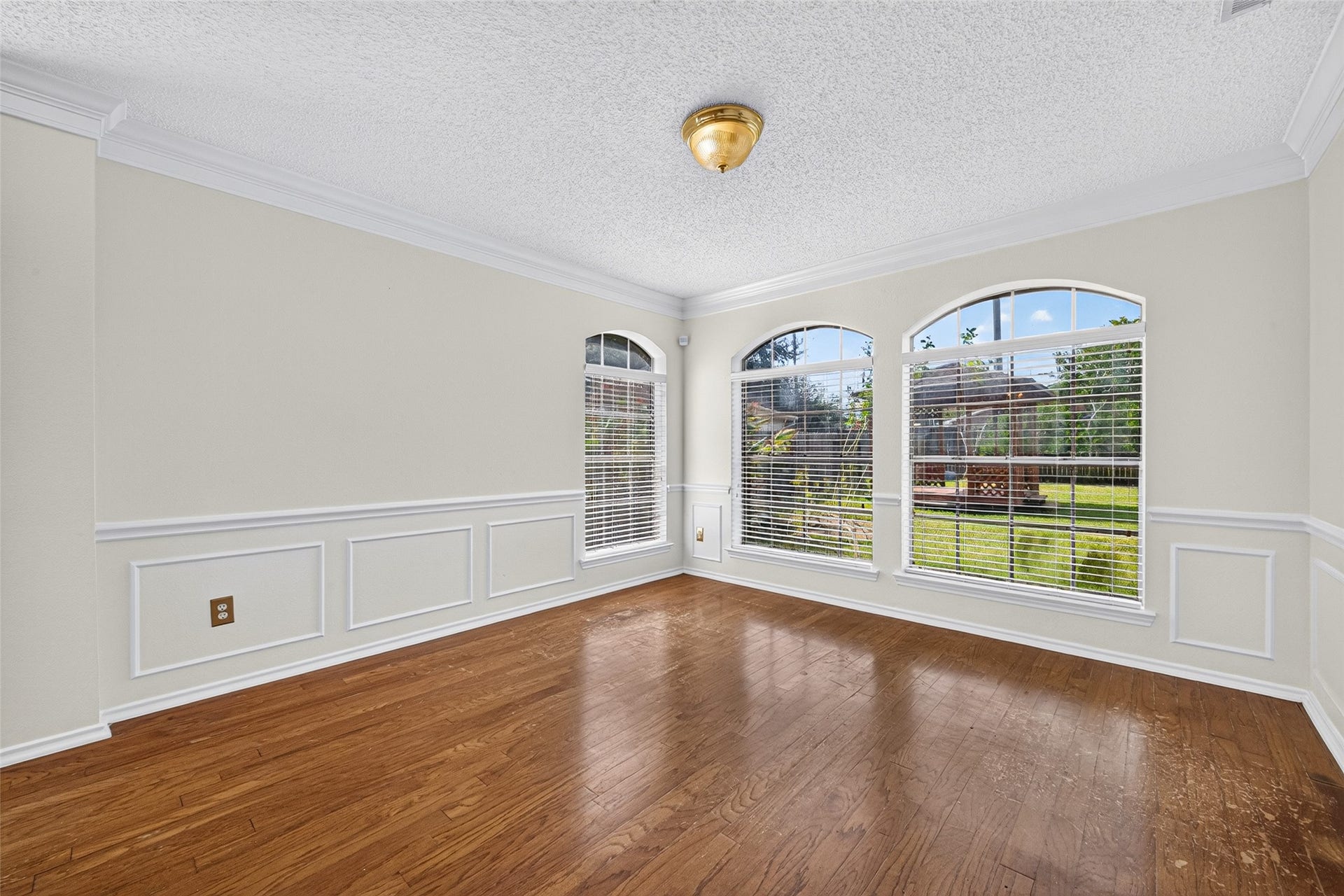 1207 Green Knoll Drive, Sugar Land, TX 77479 1207 Green Knoll Drive, Sugar Land, TX 77479