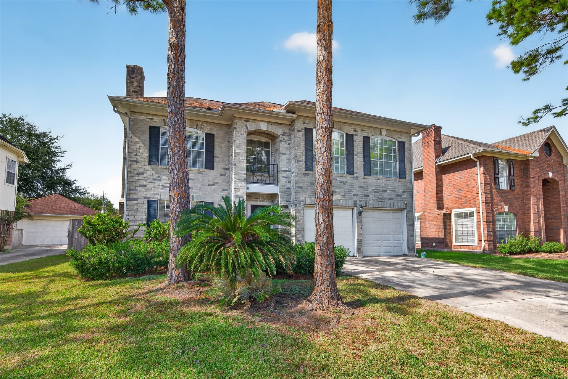 1207 Green Knoll Drive, Sugar Land, TX 77479 1207 Green Knoll Drive, Sugar Land, TX 77479