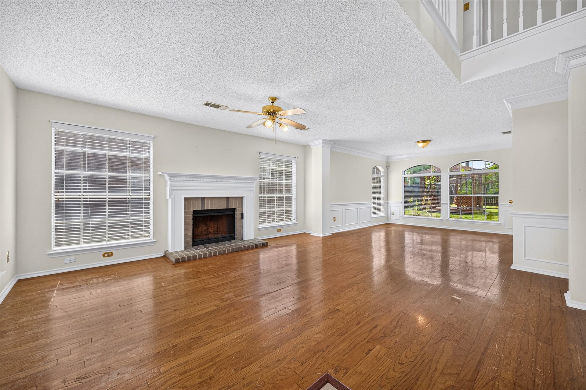 1207 Green Knoll Drive, Sugar Land, TX 77479 1207 Green Knoll Drive, Sugar Land, TX 77479
