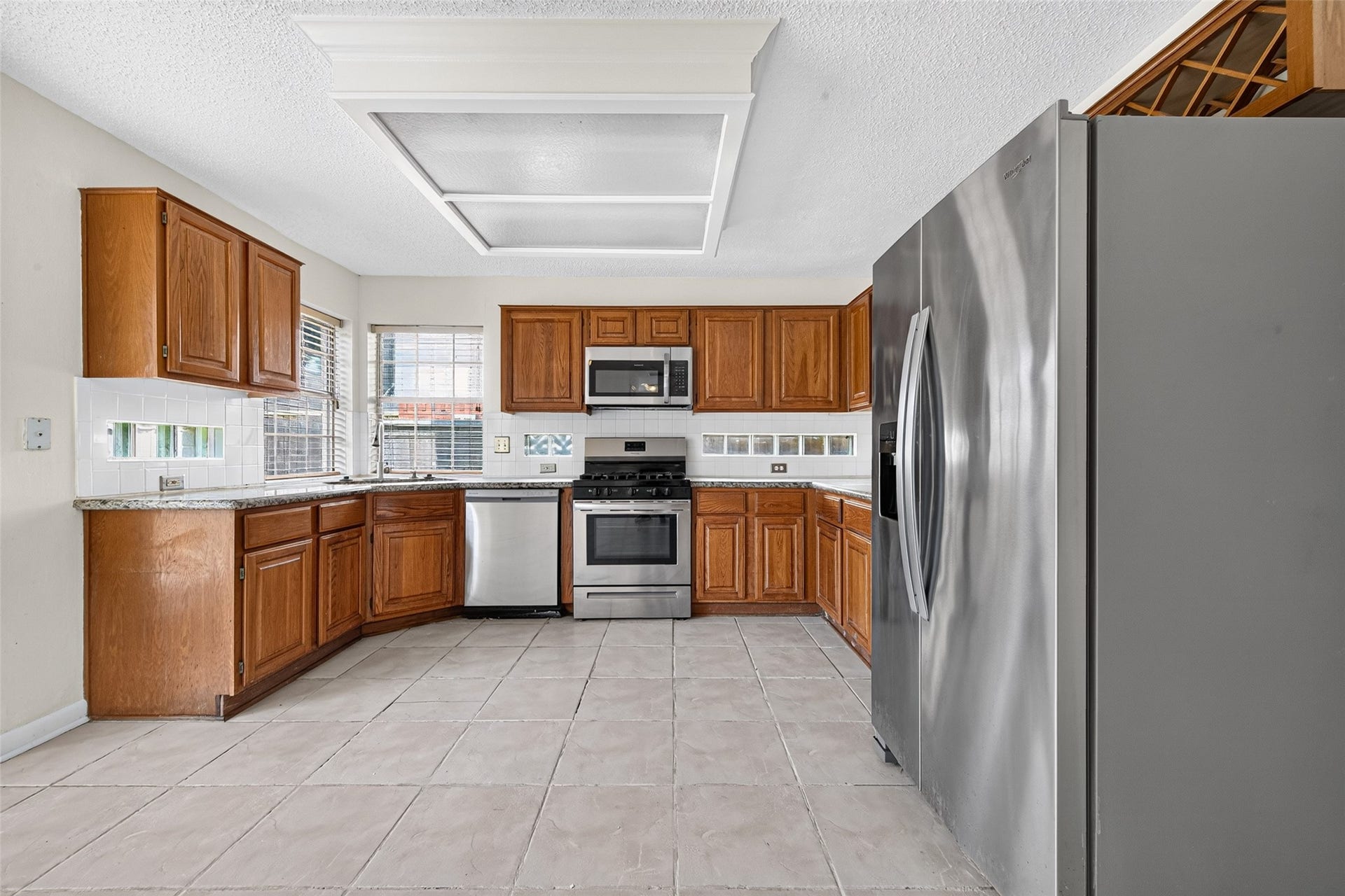 1207 Green Knoll Drive, Sugar Land, TX 77479 1207 Green Knoll Drive, Sugar Land, TX 77479