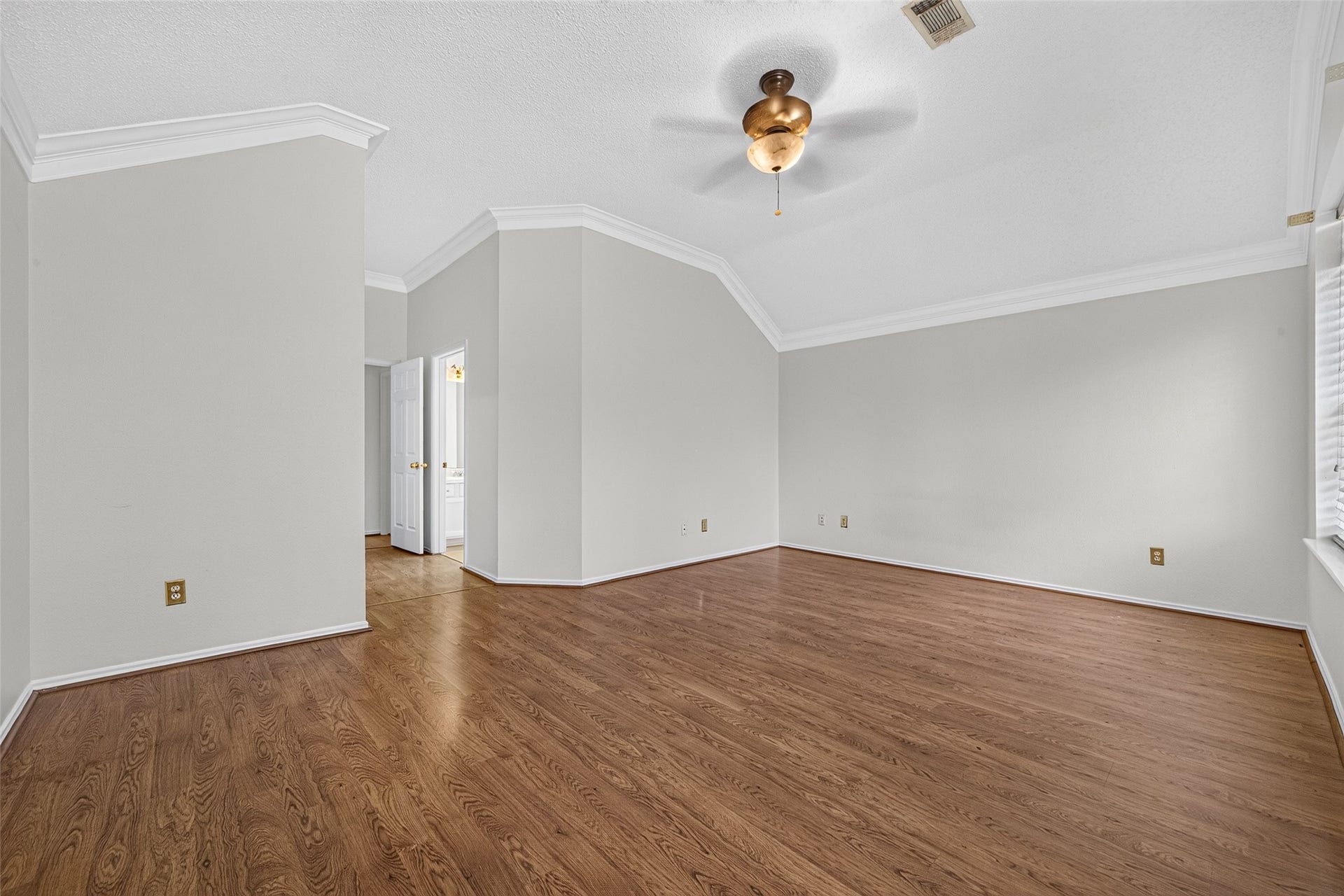 1207 Green Knoll Drive, Sugar Land, TX 77479 1207 Green Knoll Drive, Sugar Land, TX 77479