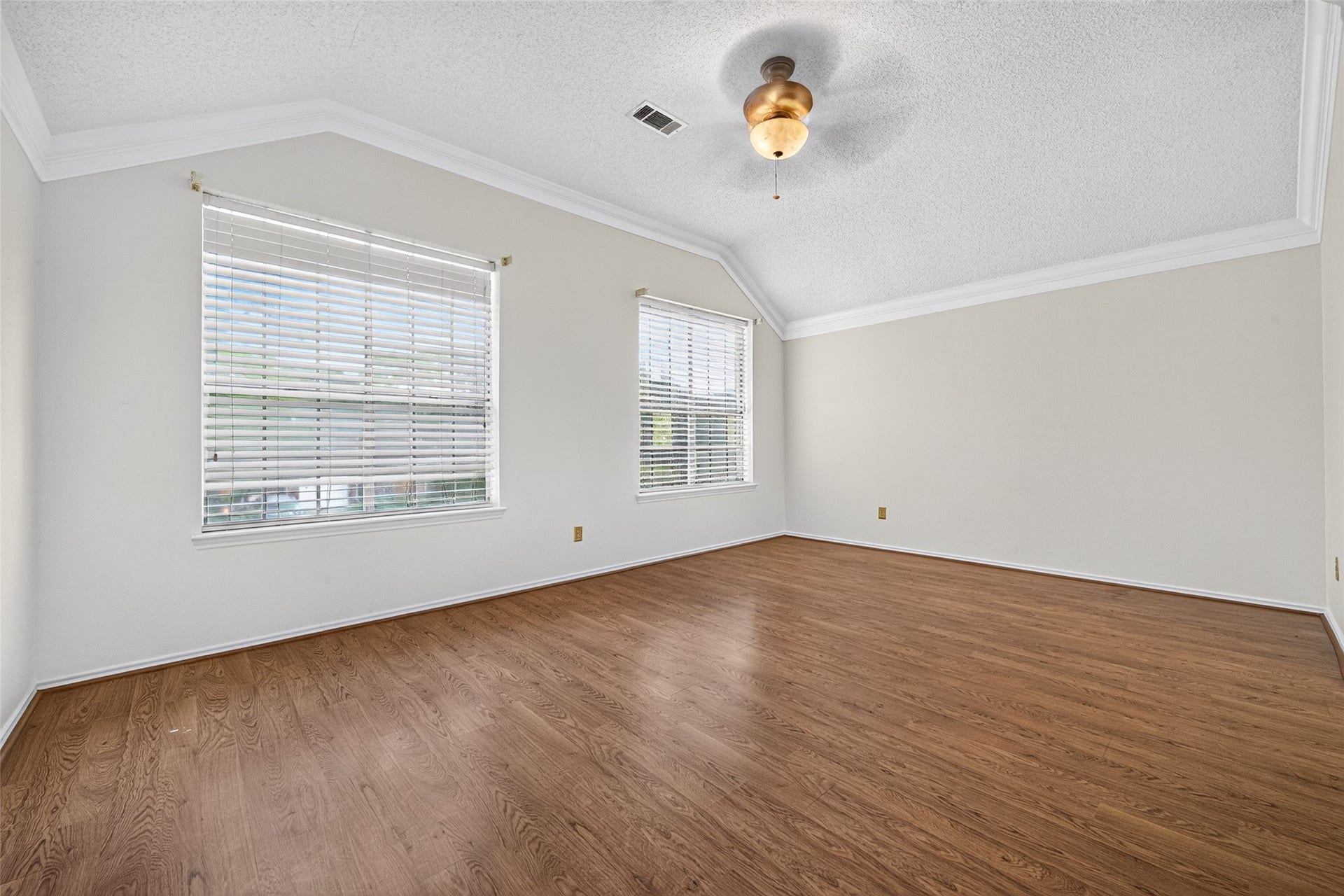 1207 Green Knoll Drive, Sugar Land, TX 77479 1207 Green Knoll Drive, Sugar Land, TX 77479