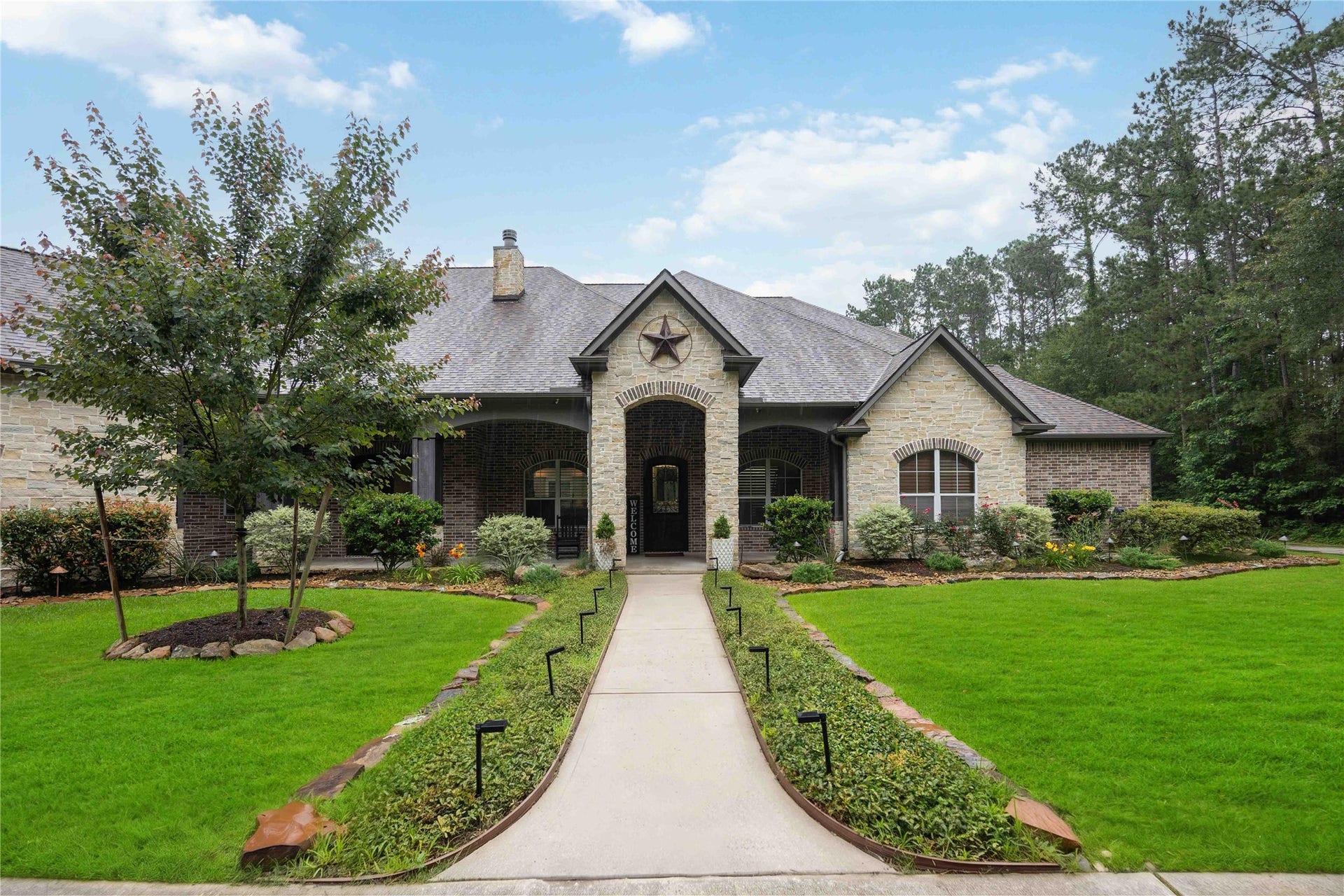 24015 Pack Saddle Trail, New Caney, TX 77357