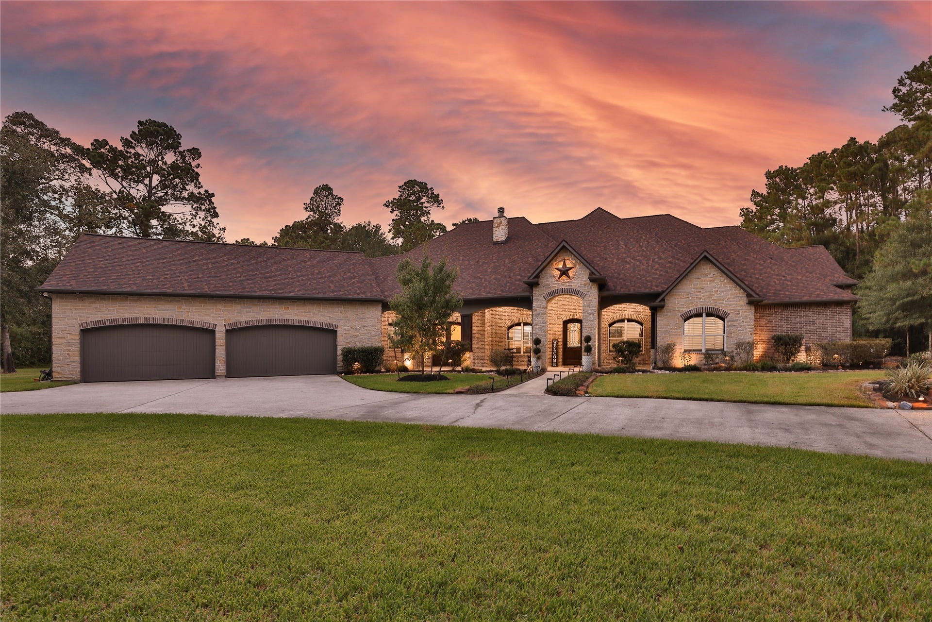 24015 Pack Saddle Trail, New Caney, TX 77357