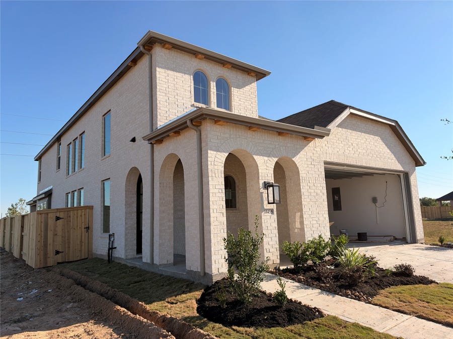 Property photo for 10455 Louvre Lane, Manvel, TX