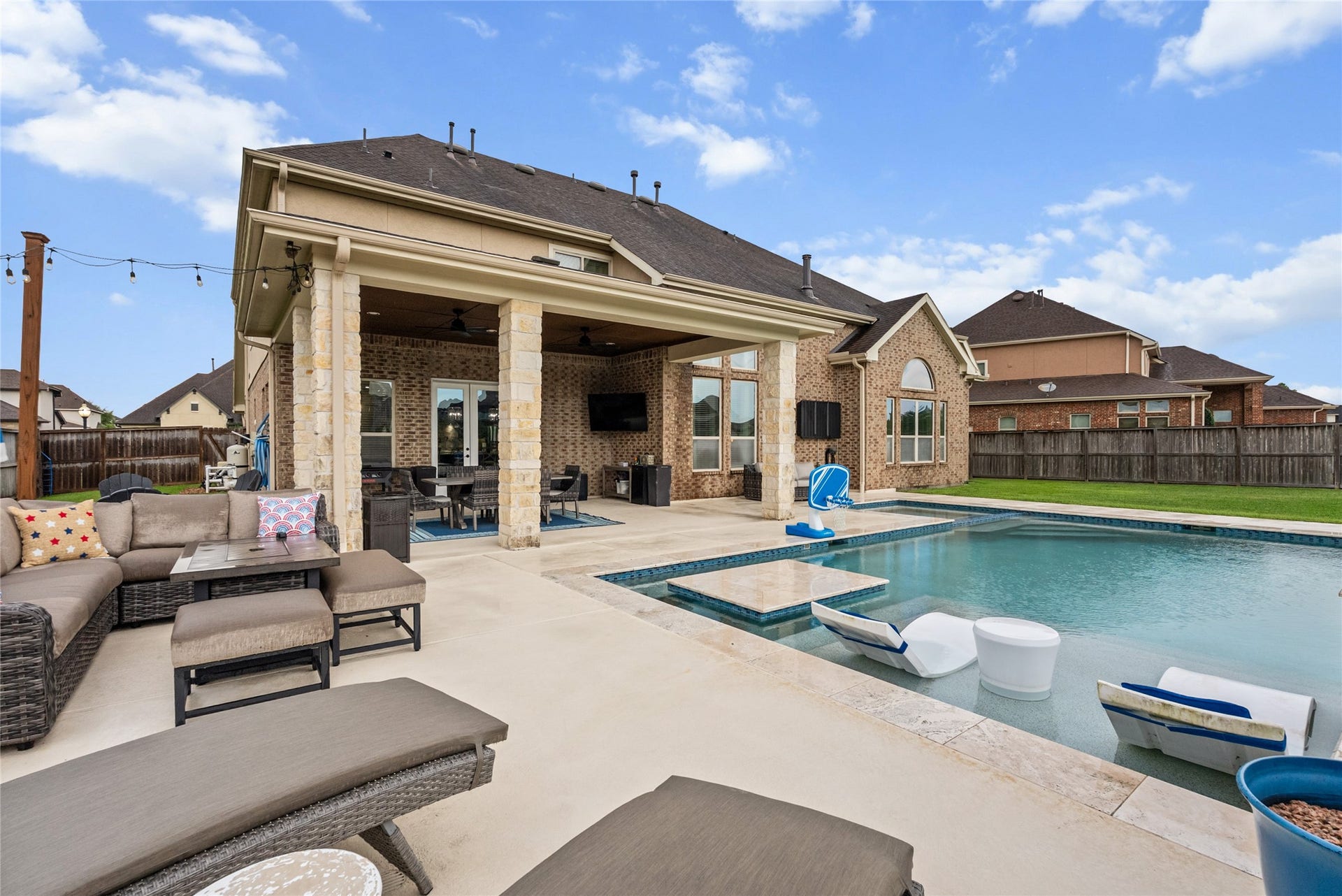 1805 Sterling Creek Drive, Friendswood, TX 77546 1805 Sterling Creek Drive, Friendswood, TX 77546