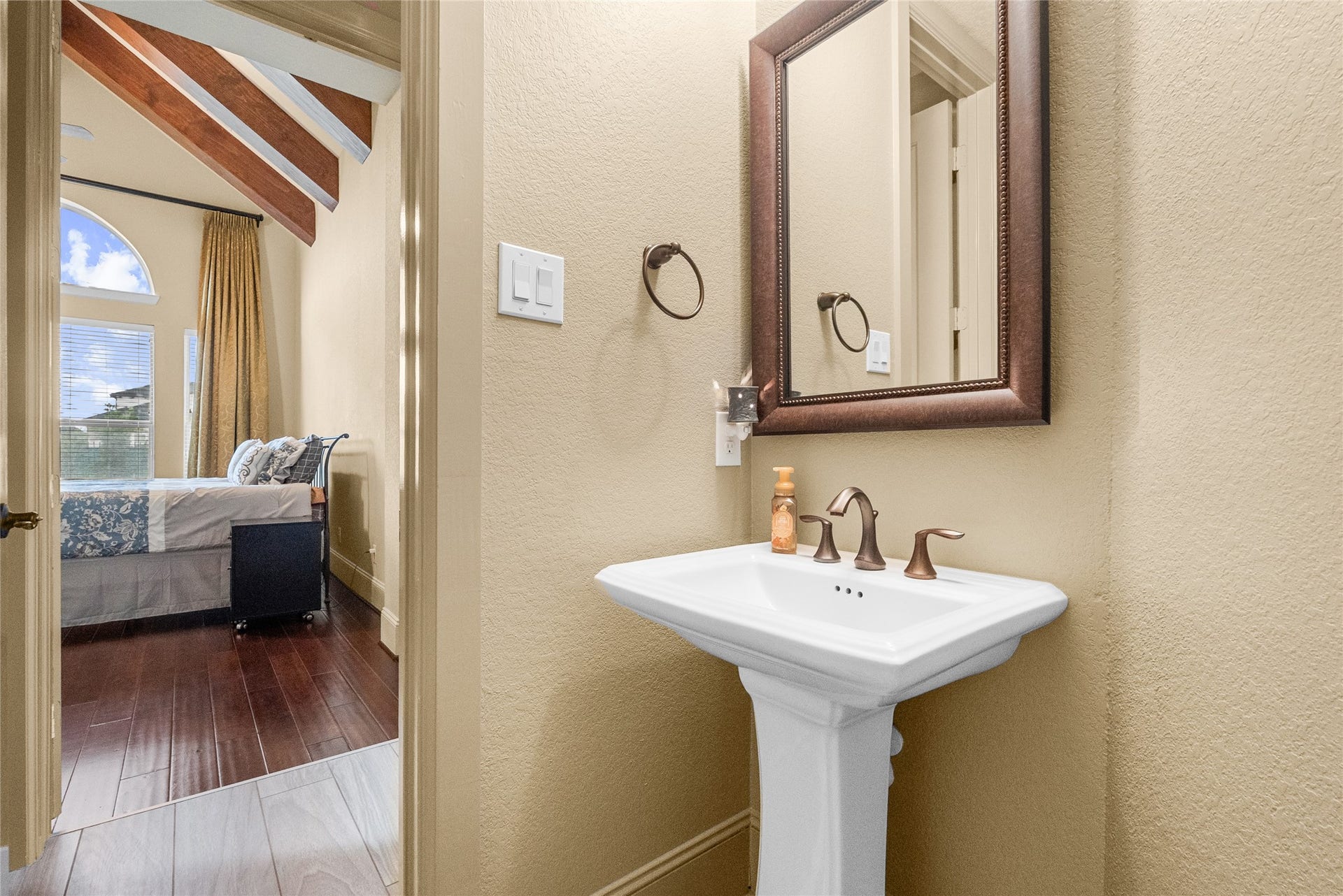 1805 Sterling Creek Drive, Friendswood, TX 77546 1805 Sterling Creek Drive, Friendswood, TX 77546