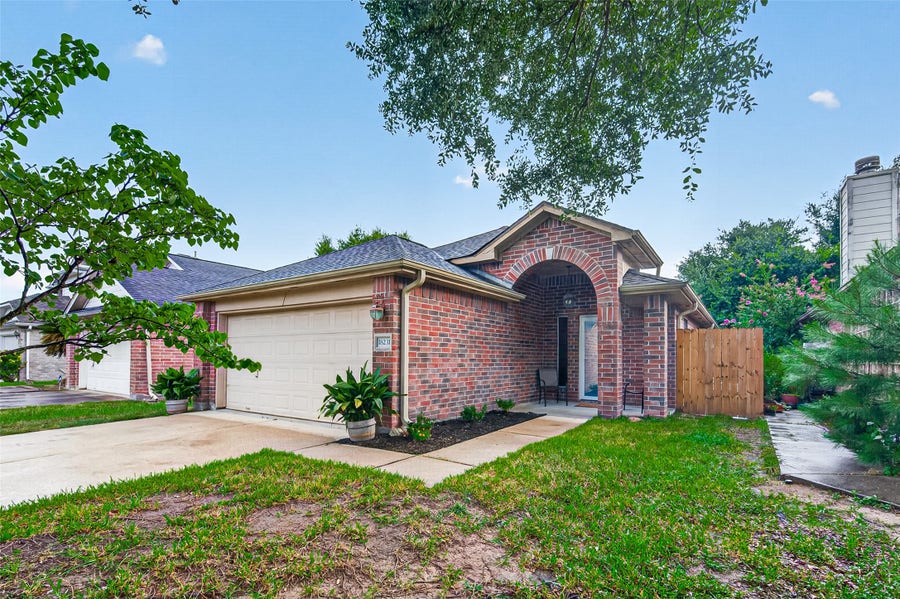 Property photo for 18231 Campbellford Drive, Tomball, TX