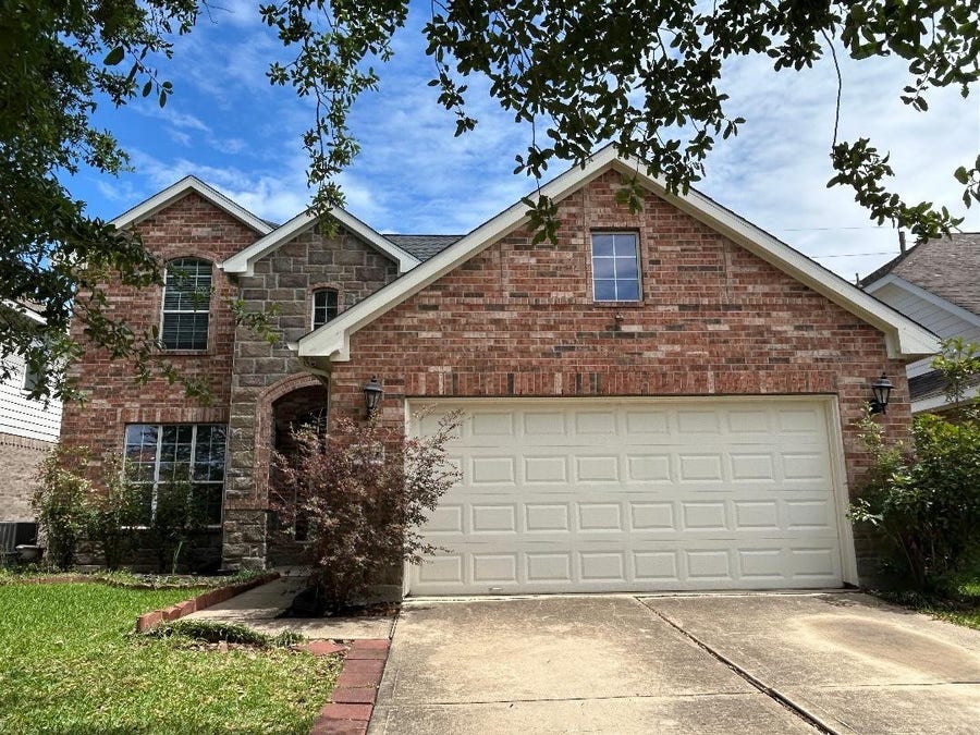 Property photo for 6815 Great Oaks Shadow Drive, Houston, TX