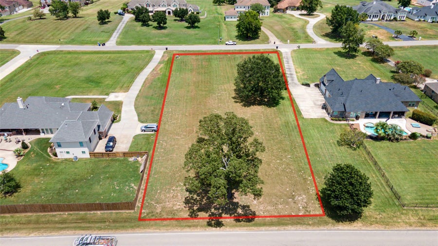 Property photo for 18937 Harbor Side Boulevard, Montgomery, TX