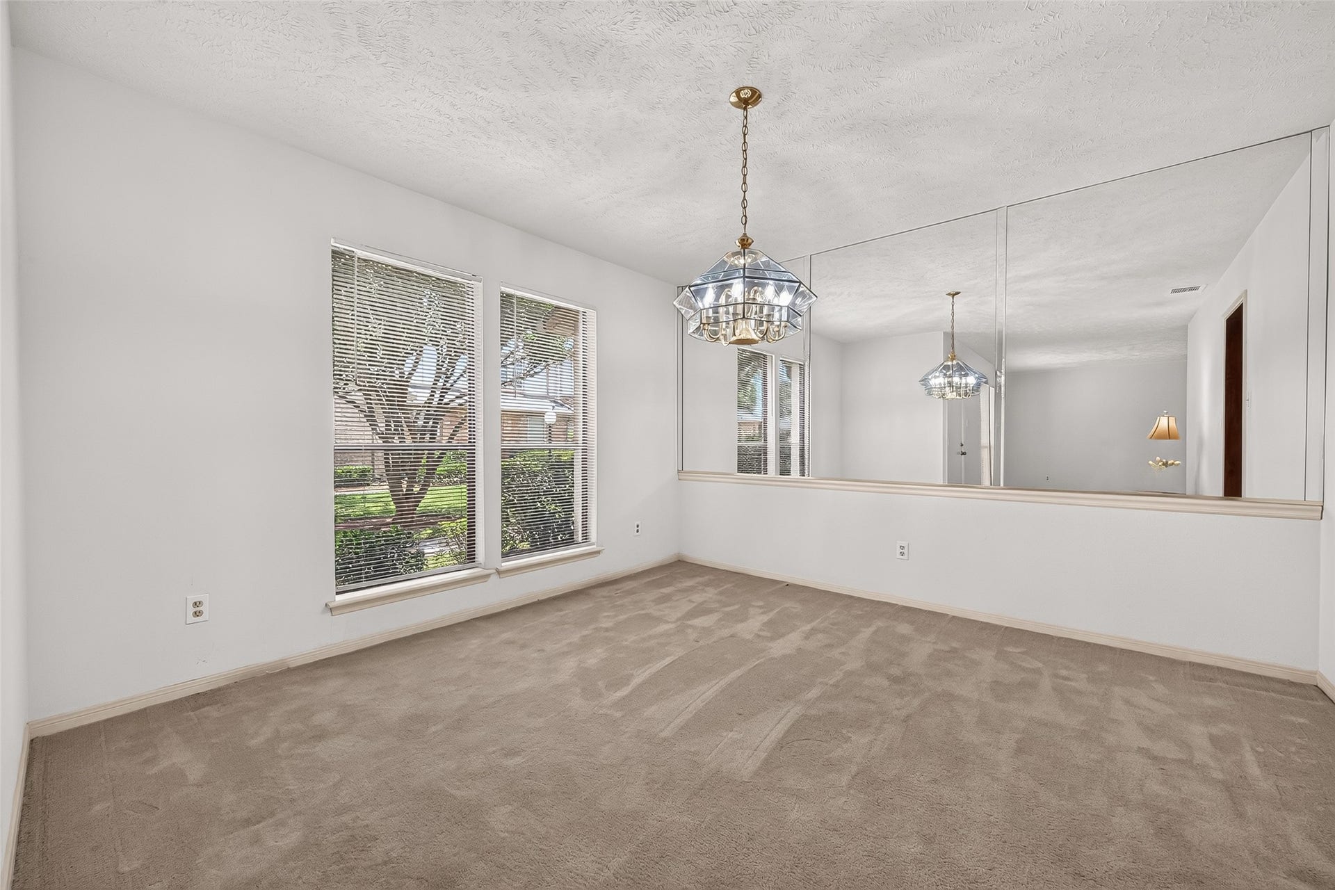 48 T Huxley Lane, Missouri City, TX 77459 48 T Huxley Lane, Missouri City, TX 77459