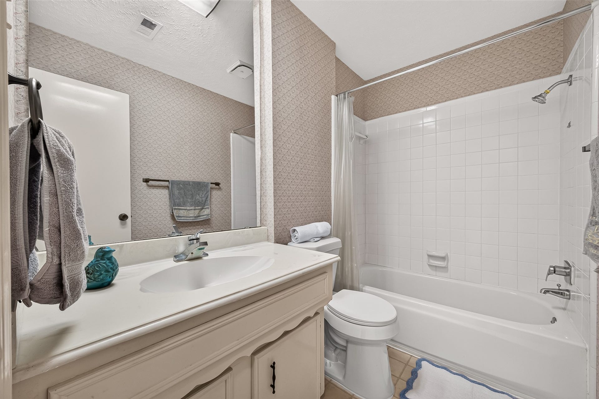 48 T Huxley Lane, Missouri City, TX 77459 48 T Huxley Lane, Missouri City, TX 77459