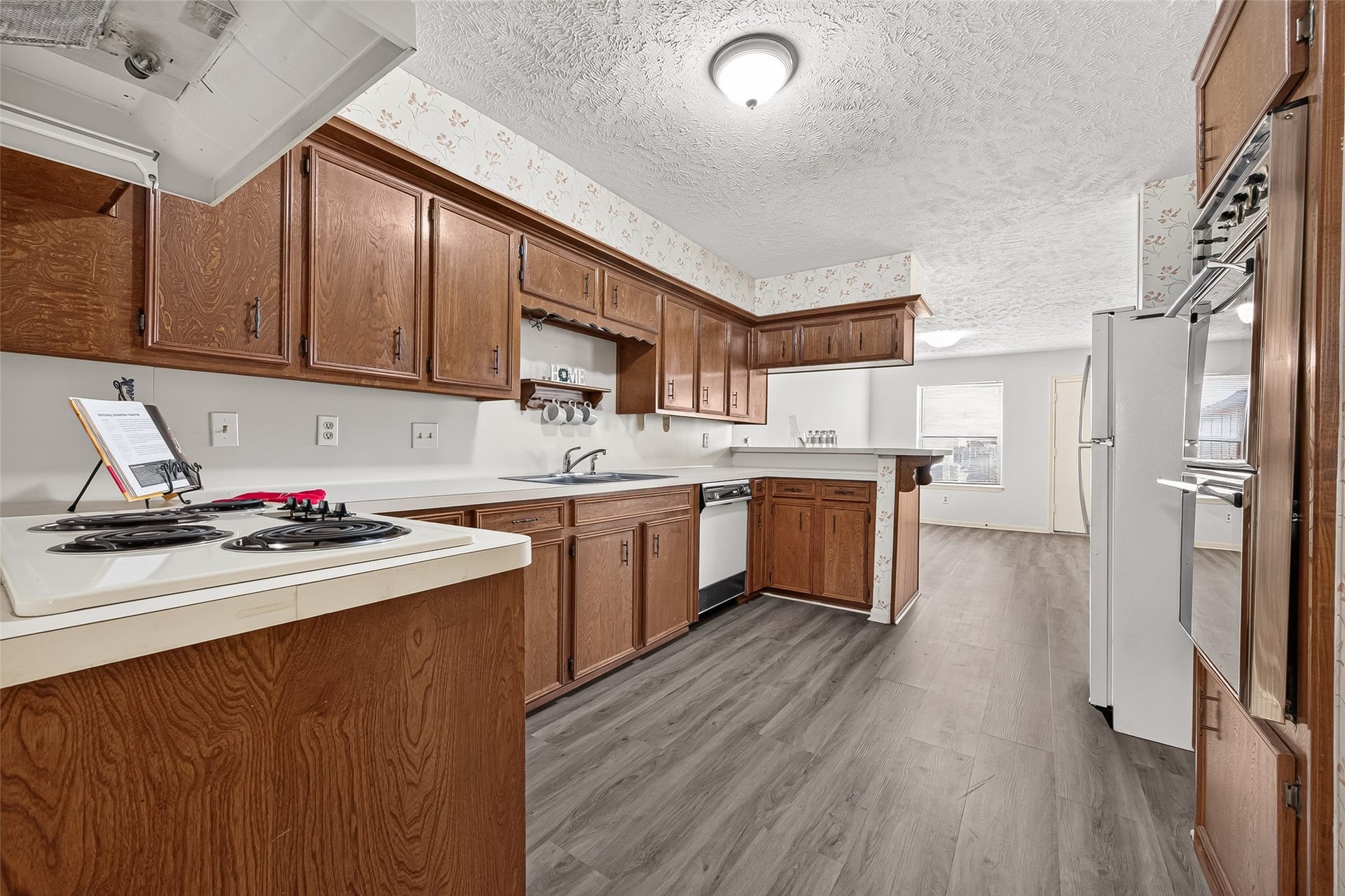 48 T Huxley Lane, Missouri City, TX 77459 48 T Huxley Lane, Missouri City, TX 77459