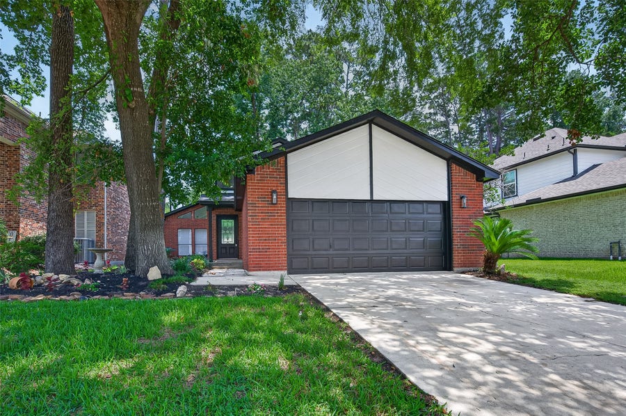 Property photo for 3354 Torrey Pines Drive, Montgomery, TX