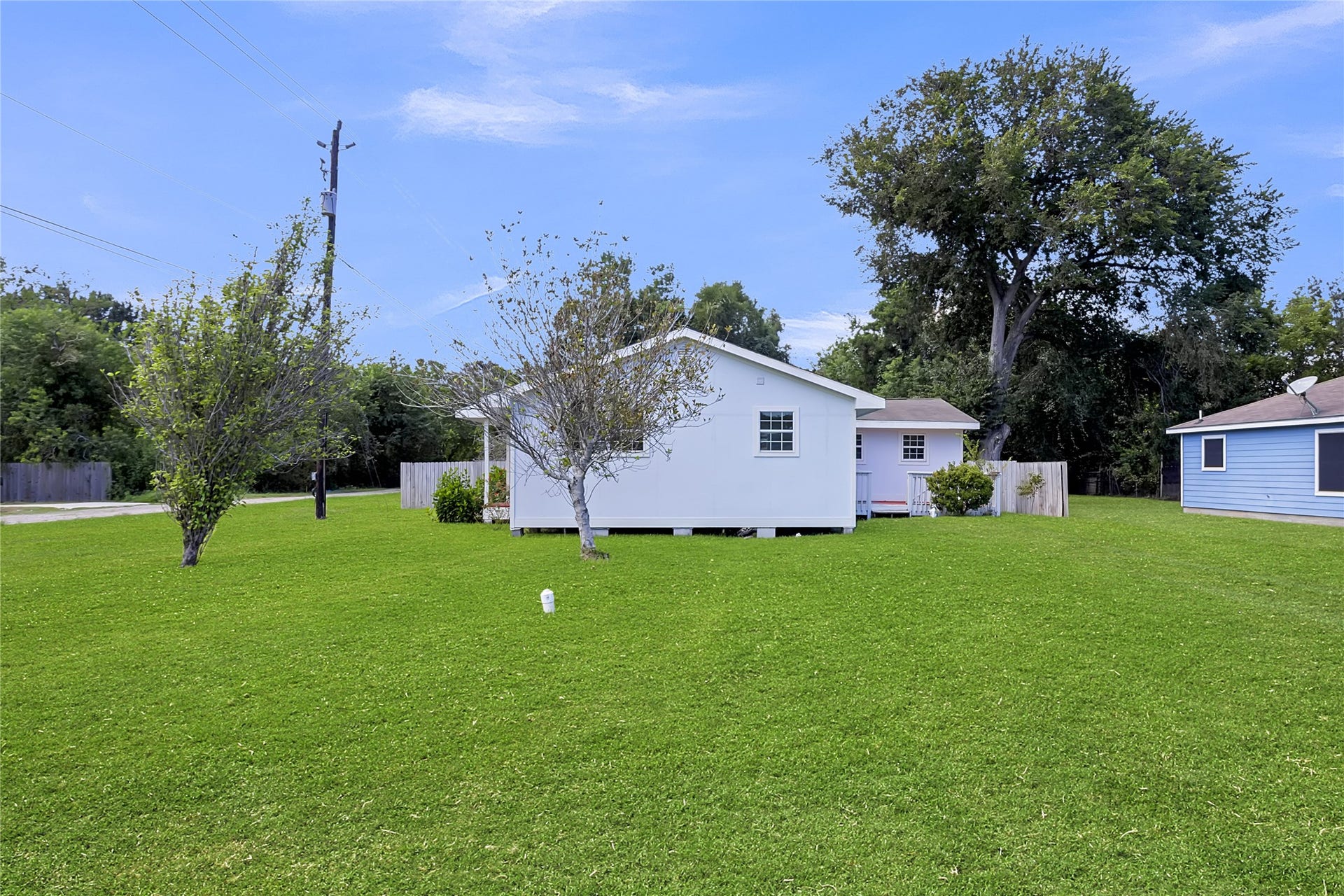 7220 Moore, Hitchcock, TX 77563 7220 Moore, Hitchcock, TX 77563
