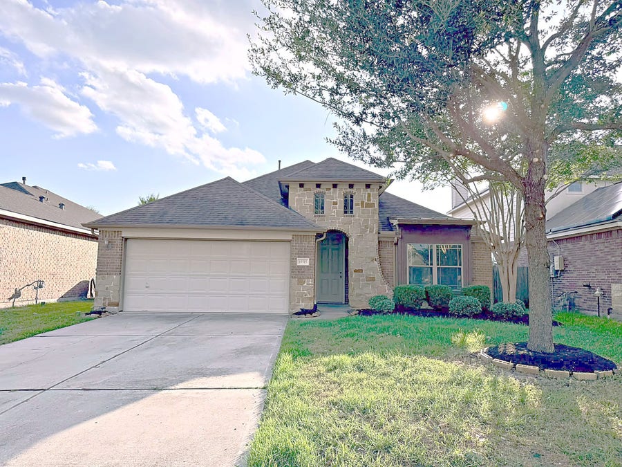 Property photo for 18515 Royal Mist Ln, Tomball, TX