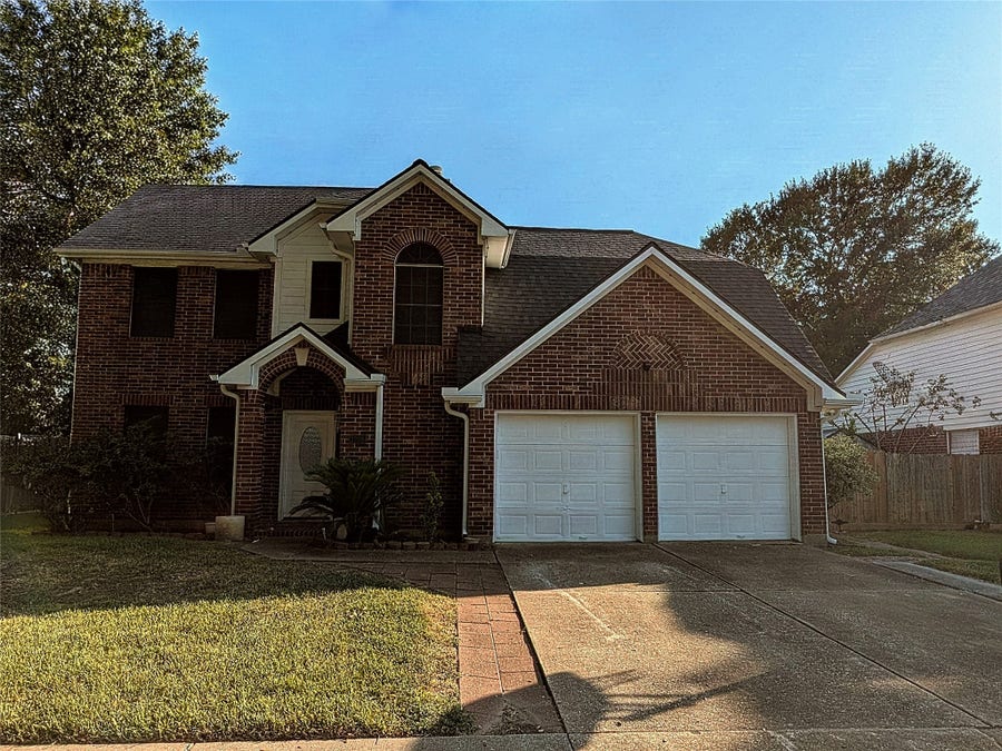 Property photo for 3208 Lee Circle, Pearland, TX