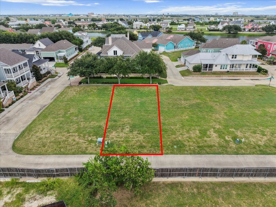 Property photo for 3 Meridian Way, Galveston, TX