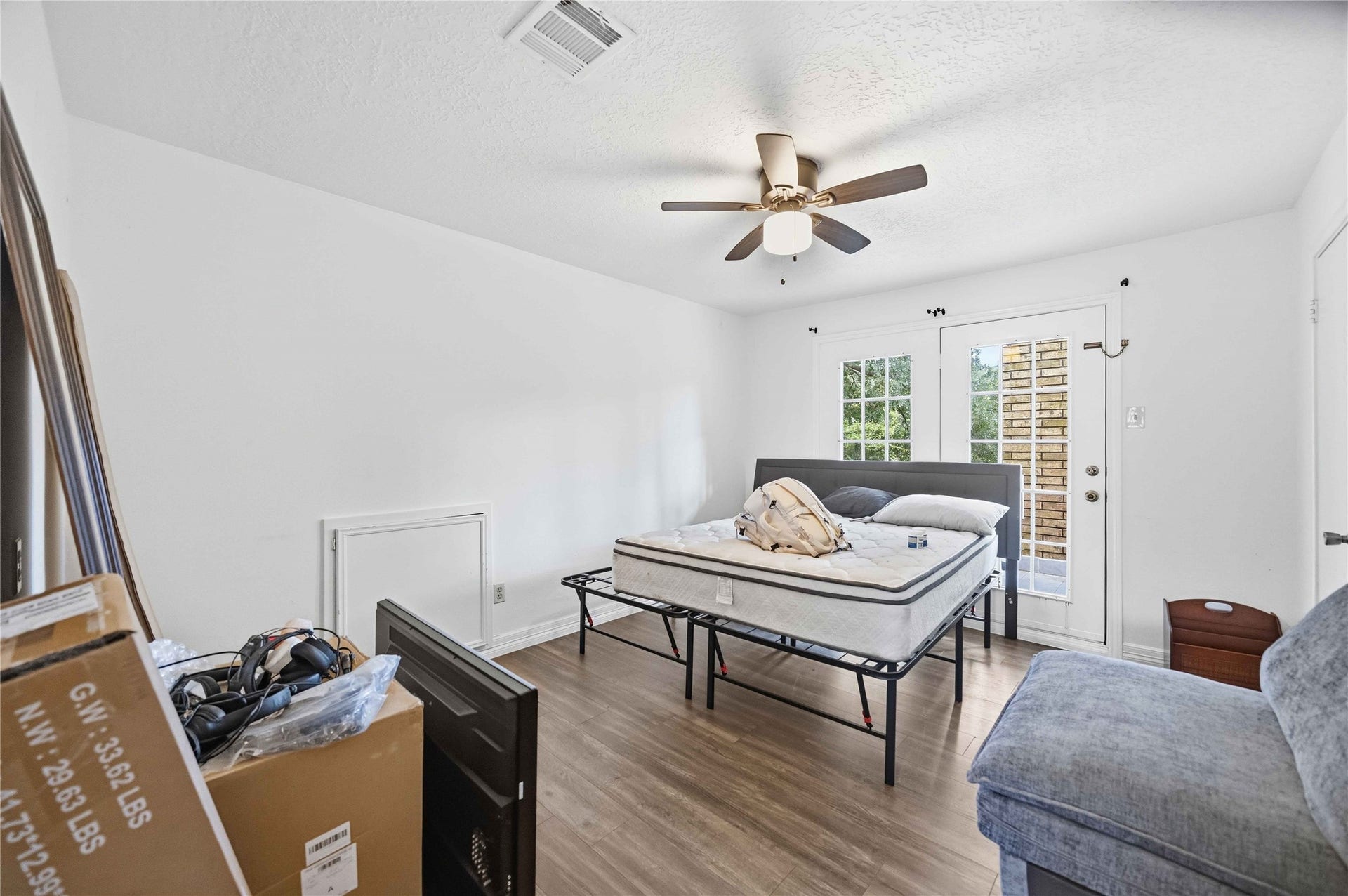 5422 Windy Lake Drive, Houston, TX 77345
