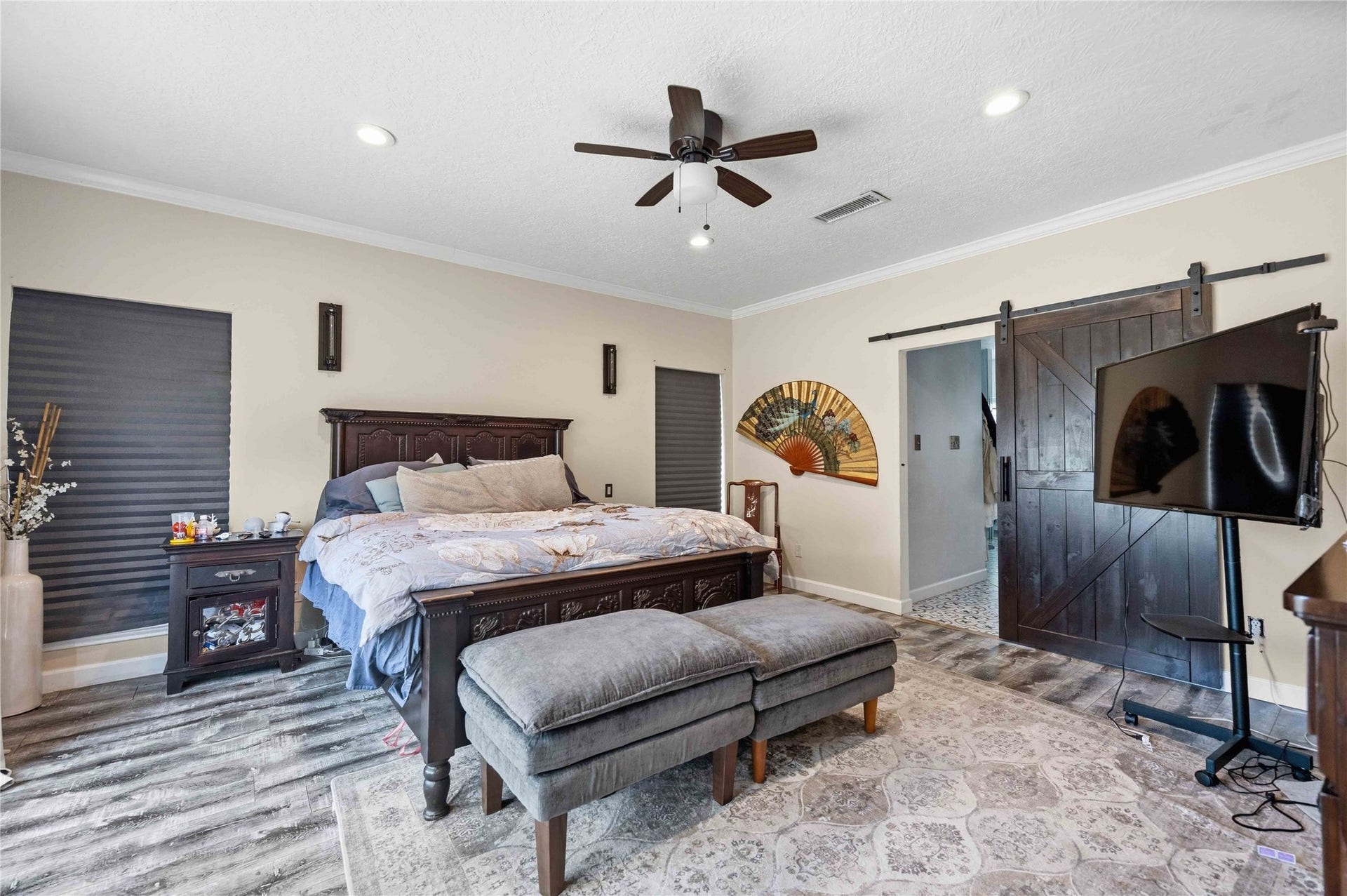 5422 Windy Lake Drive, Houston, TX 77345