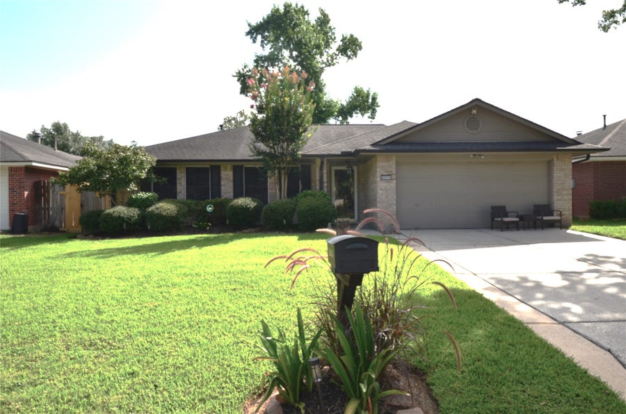 Property photo for 2315 Clear Ridge Drive, Houston, TX