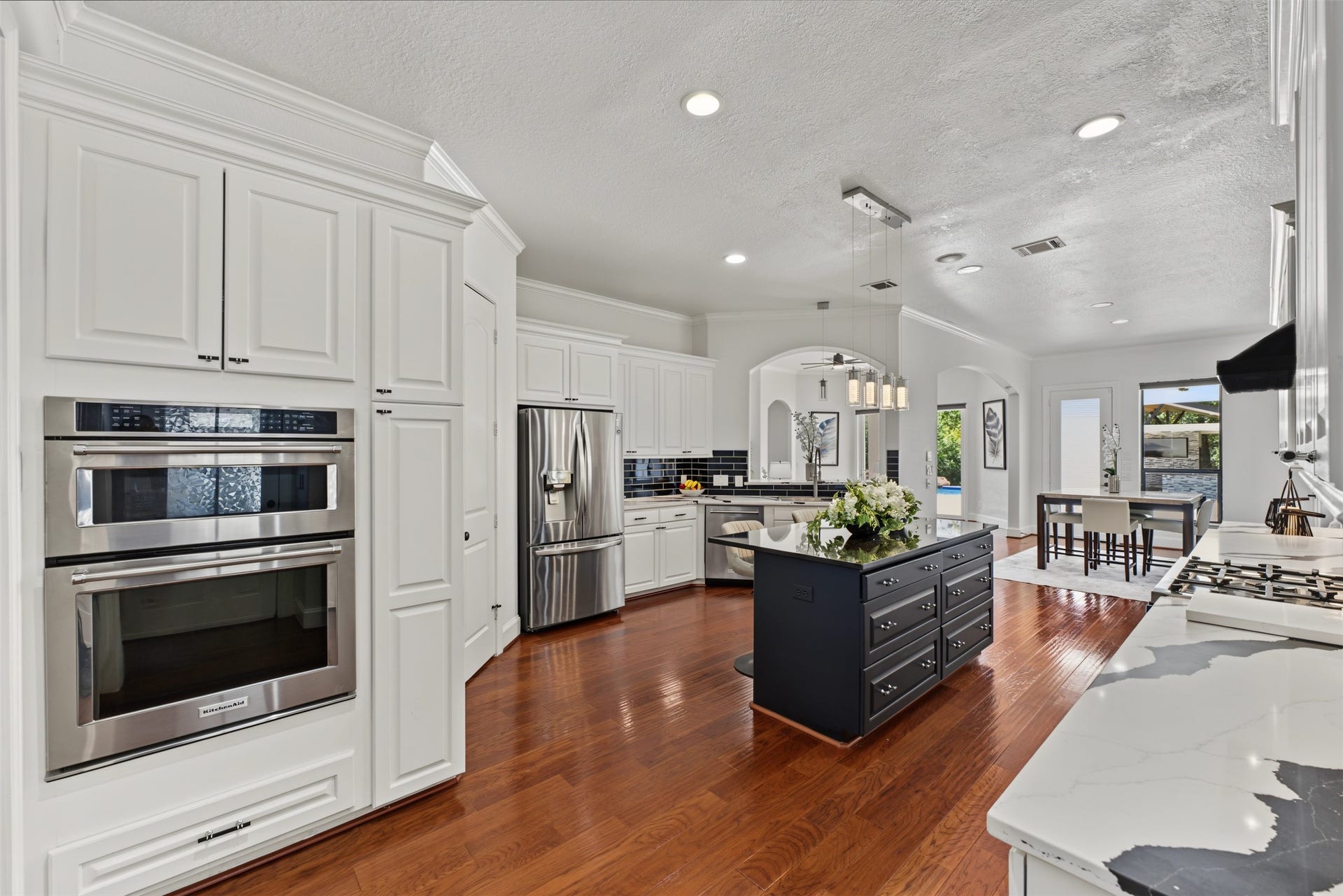 4430 Chateau Creek Way, Spring, TX 77386 4430 Chateau Creek Way, Spring, TX 77386
