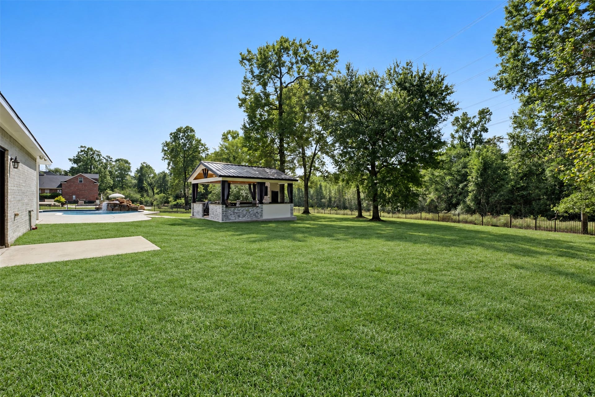 4430 Chateau Creek Way, Spring, TX 77386 4430 Chateau Creek Way, Spring, TX 77386