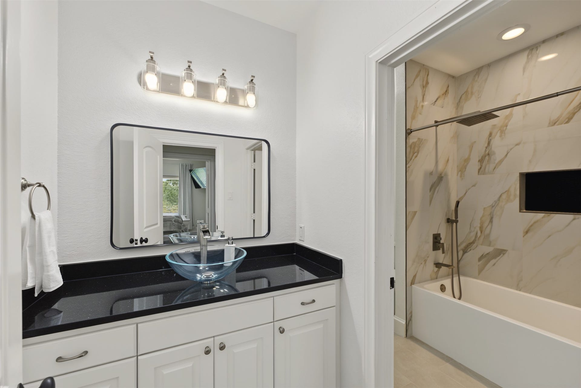 4430 Chateau Creek Way, Spring, TX 77386 4430 Chateau Creek Way, Spring, TX 77386
