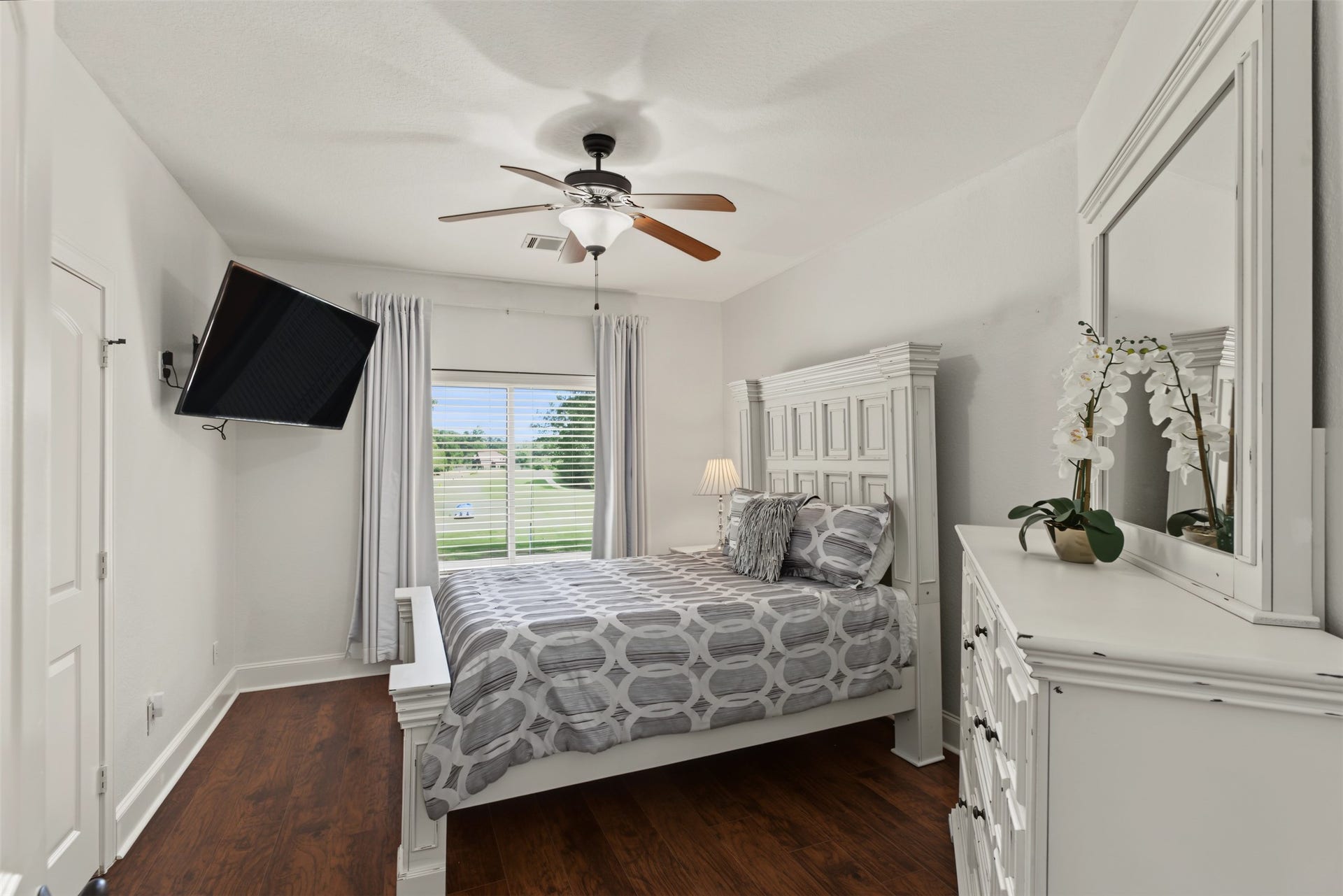 4430 Chateau Creek Way, Spring, TX 77386 4430 Chateau Creek Way, Spring, TX 77386