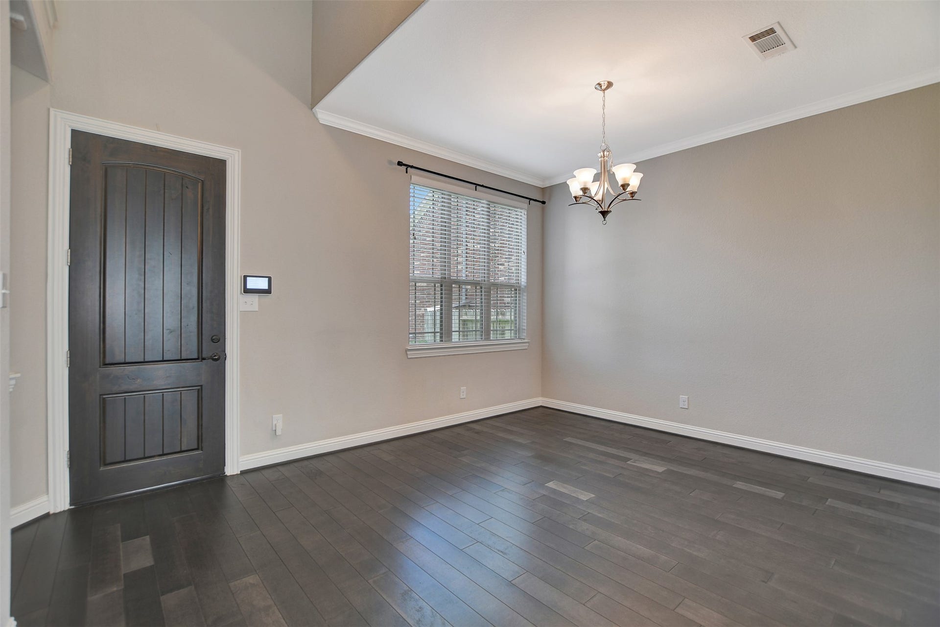 23623 San Ricci Court, Richmond, TX 77406 Beautiful hardwood floors welcome you in to this home. This home includes 11 ft ceilings and 8 ft interios doors.
