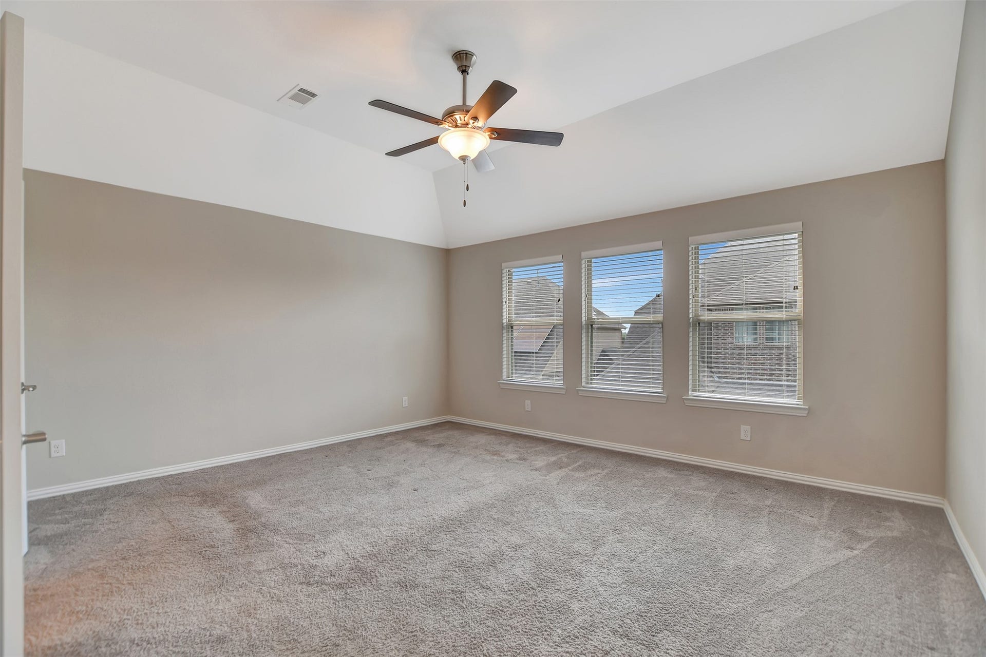 23623 San Ricci Court, Richmond, TX 77406 Large Primary bedroom.