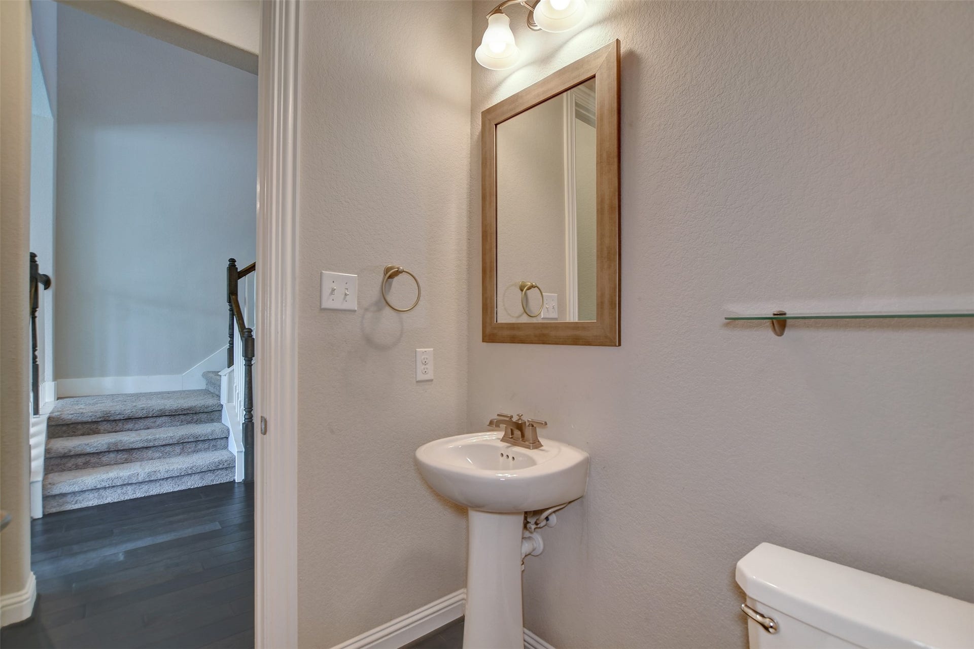 23623 San Ricci Court, Richmond, TX 77406 Power/guest bath downstairs.