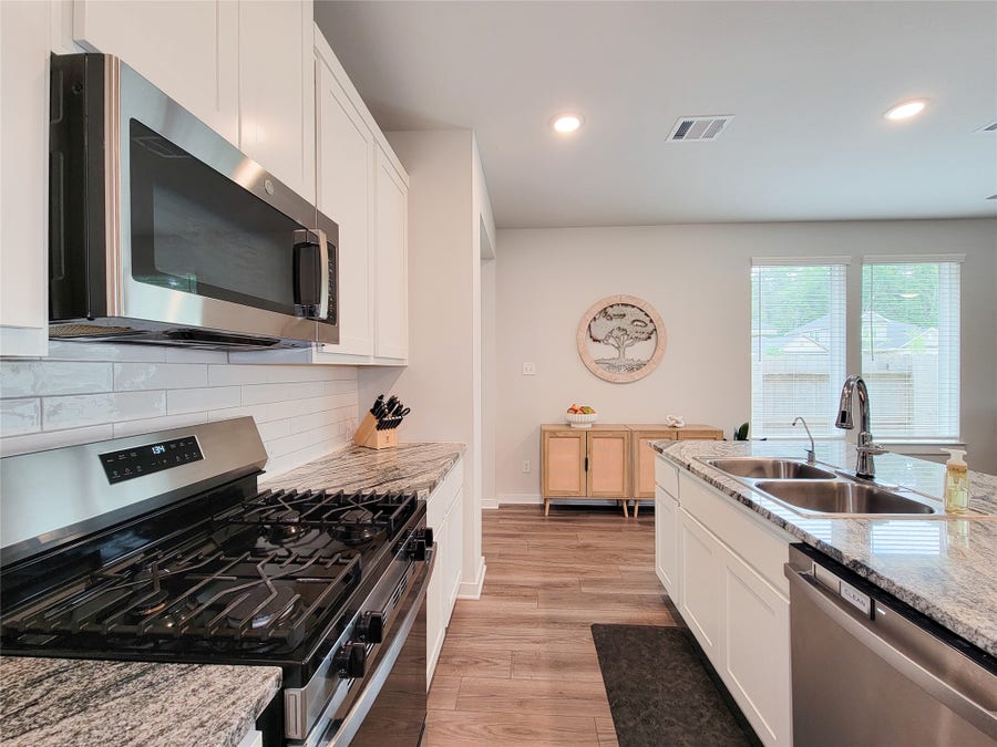 Property photo for 2818 Bluebonnet Ridge Drive, Conroe, TX