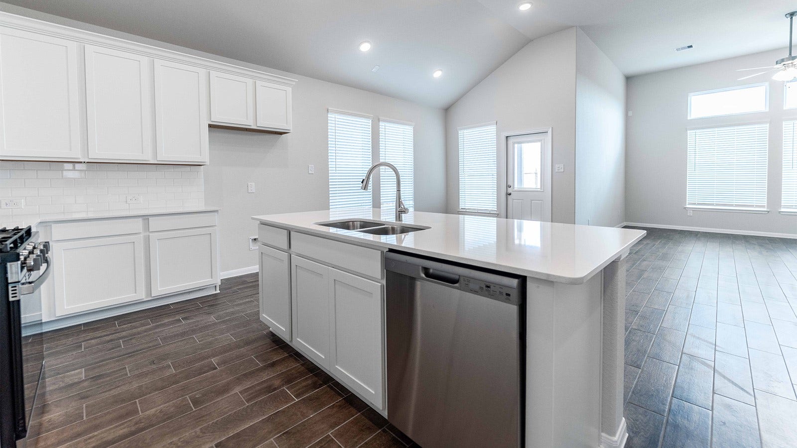2730 Ruby Laurel Drive, Iowa Colony, TX 77583 2730 Ruby Laurel Drive, Iowa Colony, TX 77583