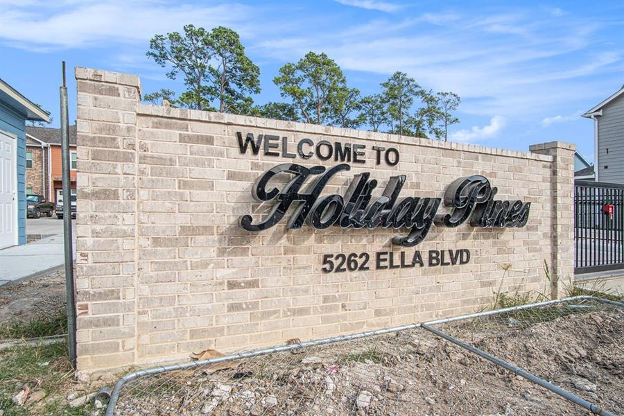 Property photo for 5262 Ella Boulevard, #707B, Houston, TX