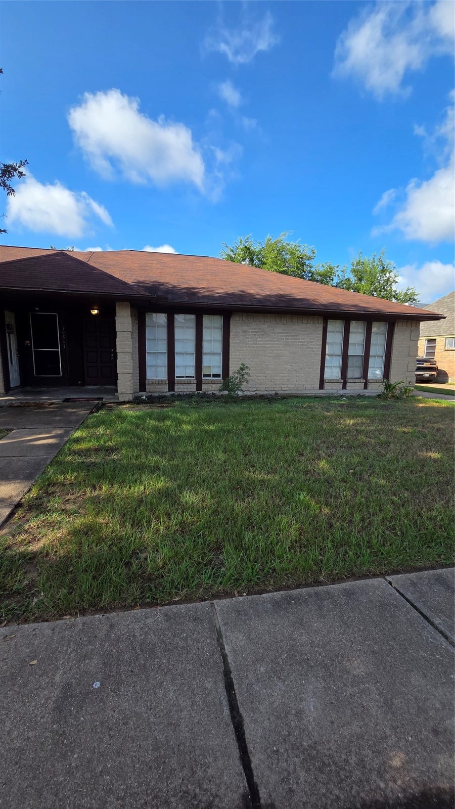 Property photo for 19515 Woodglen Drive, Katy, TX