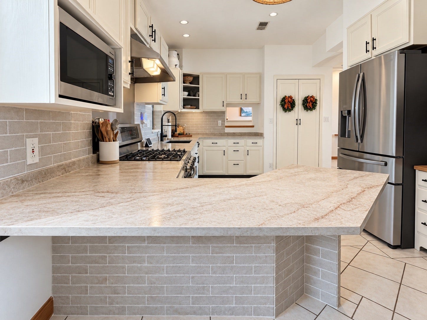4207 Tri City Beach Road, Baytown, TX 77523 Modern kitchen with sleek stainless steel appliances, ample cabinetry, and a spacious granite countertop, perfect for culinary enthusiasts.