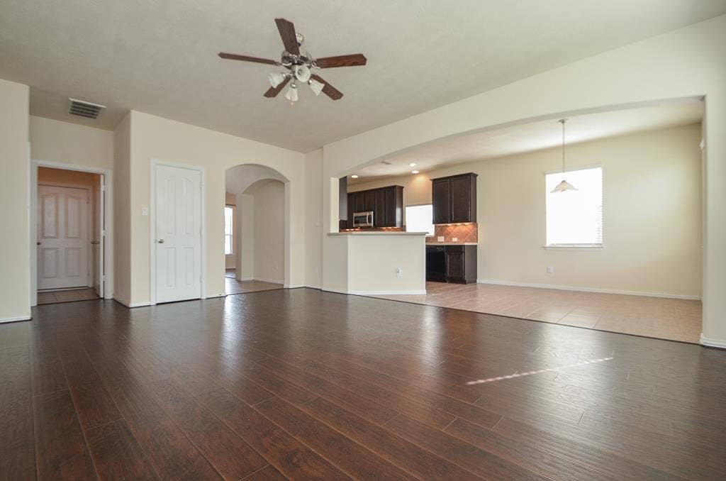 2827 Lakecrest Forest Drive, Katy, TX 77493