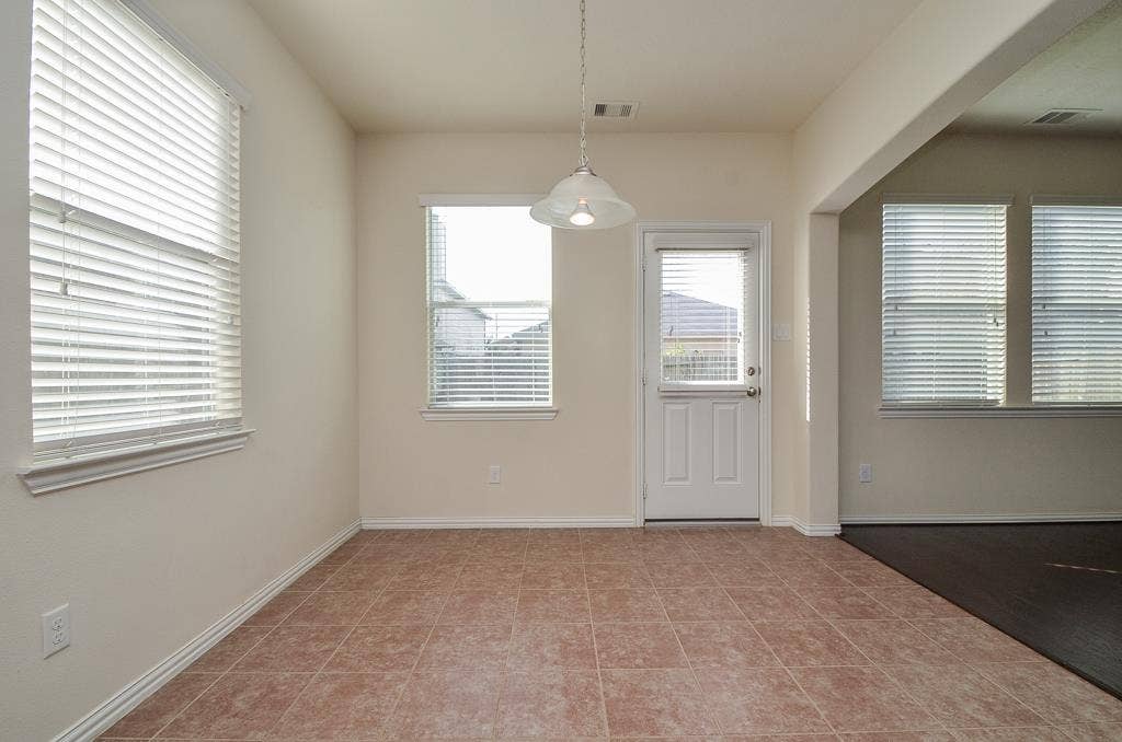 2827 Lakecrest Forest Drive, Katy, TX 77493