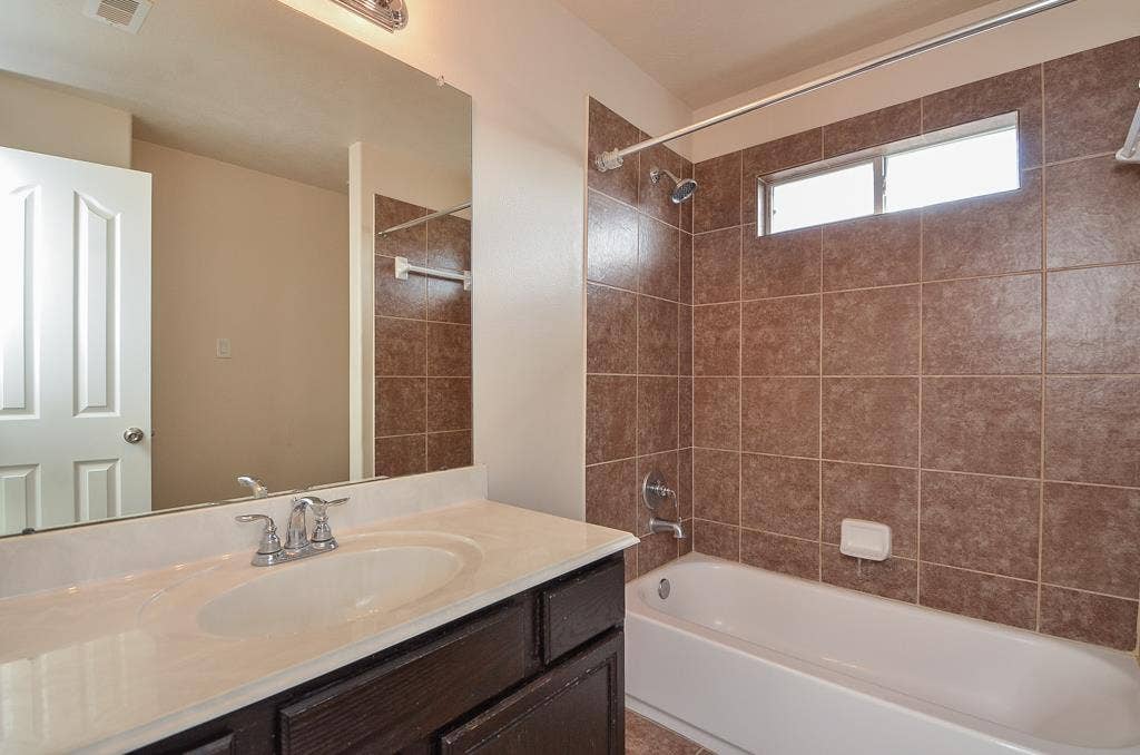 Full Bath Upstairs