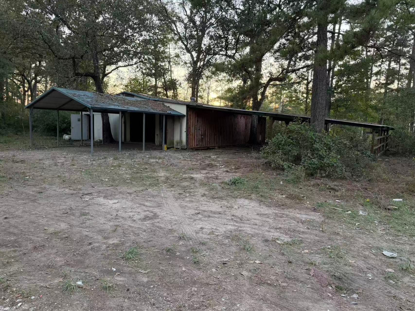 20392 Meadow Lake Road, Cleveland, TX 77328 20392 Meadow Lake Road, Cleveland, TX 77328