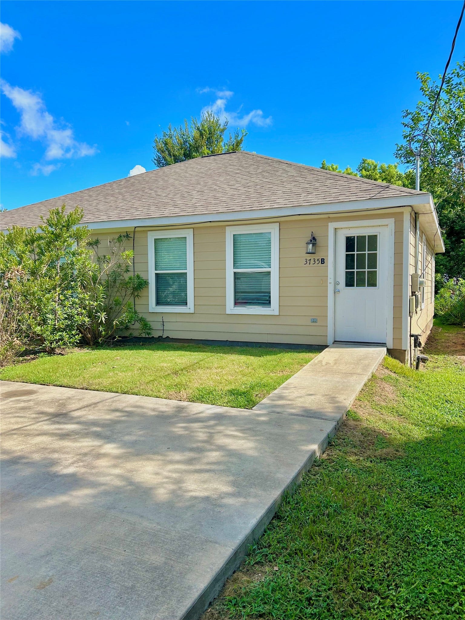3735 Putnam Drive, #B, Bacliff, TX 77518 3735 Putnam Drive, #B, Bacliff, TX 77518