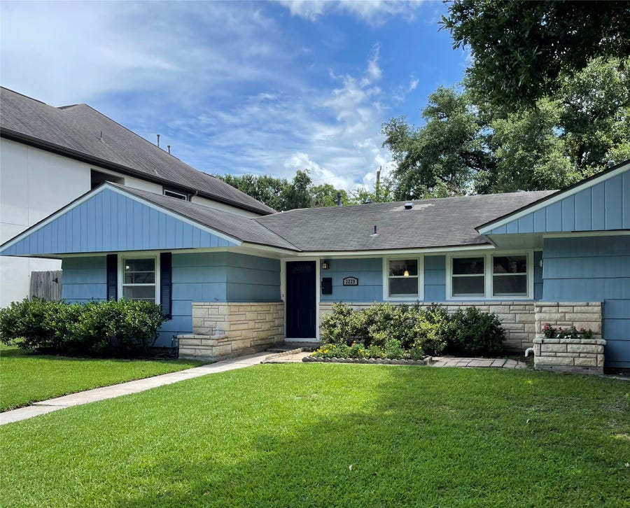 Property photo for 3229 Westridge Street, Houston, TX