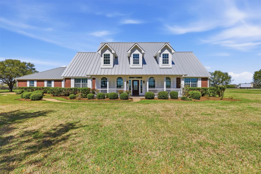 Property photo for 3232 Blue Grass Dr, Richmond, TX