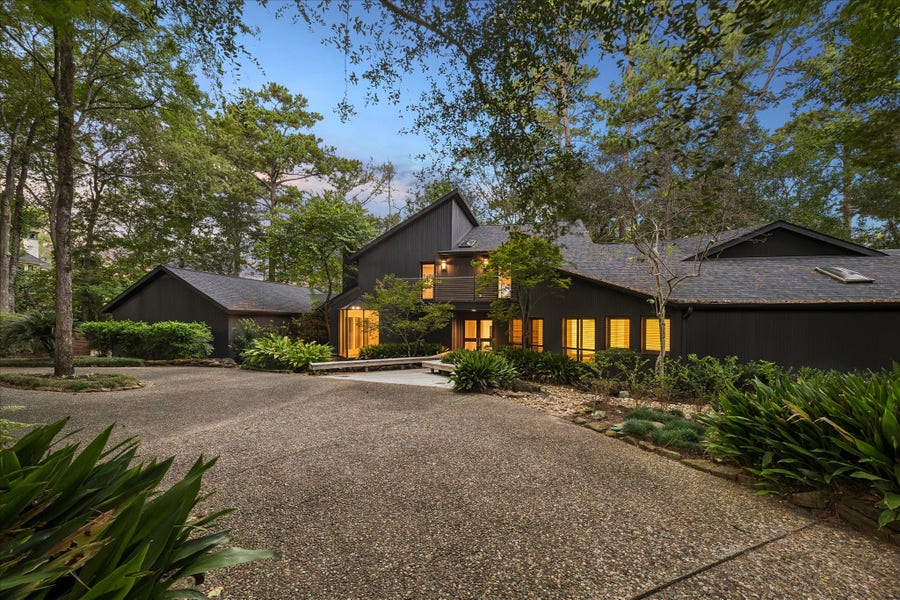 Property photo for 23414 Holly Hollow Street, Tomball, TX