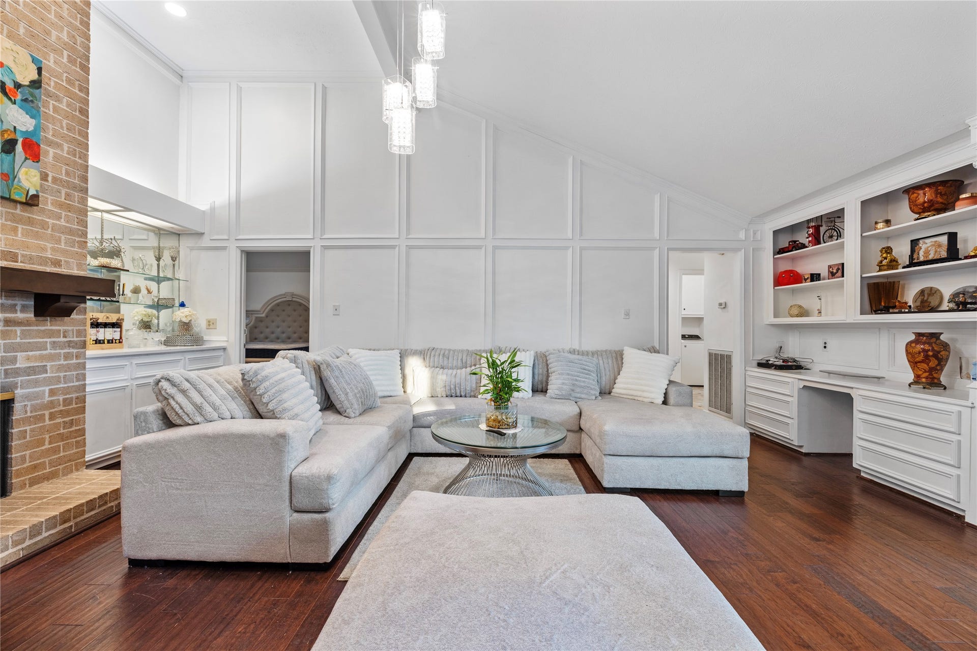 15035 Vistamont Drive, Houston, TX 77083 15035 Vistamont Drive, Houston, TX 77083