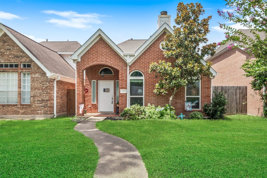Property photo for 3208 Palm Desert Lane, Missouri City, TX