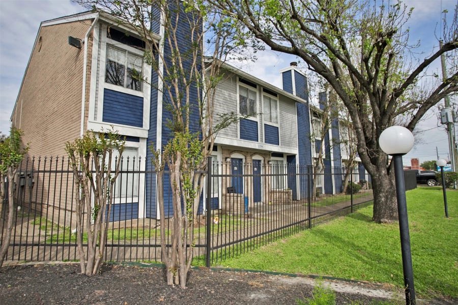 Property photo for 2700 S Dairy Ashford Road, #624D, Houston, TX