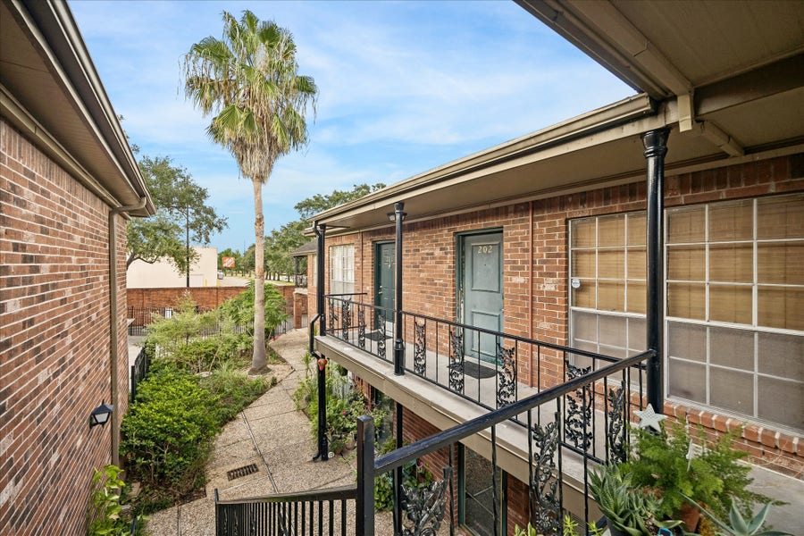 Property photo for 11540 Chimney Rock Road, #201, Houston, TX